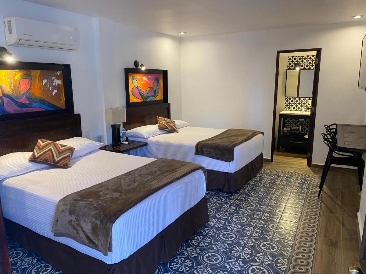 Hotel Raices De Mar マサトラン エクステリア 写真