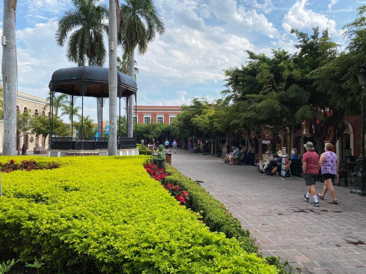 Hotel Raices De Mar マサトラン エクステリア 写真